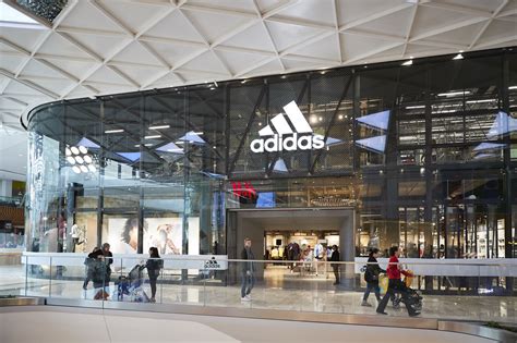 Adidas factory outlet uk